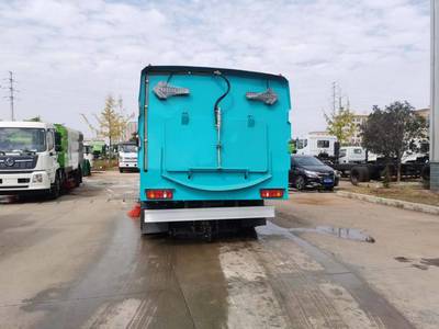 高效環(huán)衛(wèi)新標(biāo)桿 國(guó)六東風(fēng)天錦12方掃路車深度解析