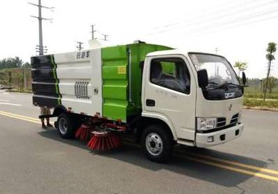 國五東風福瑞卡掃路車 巢湖市路面環衛保潔的高效助手